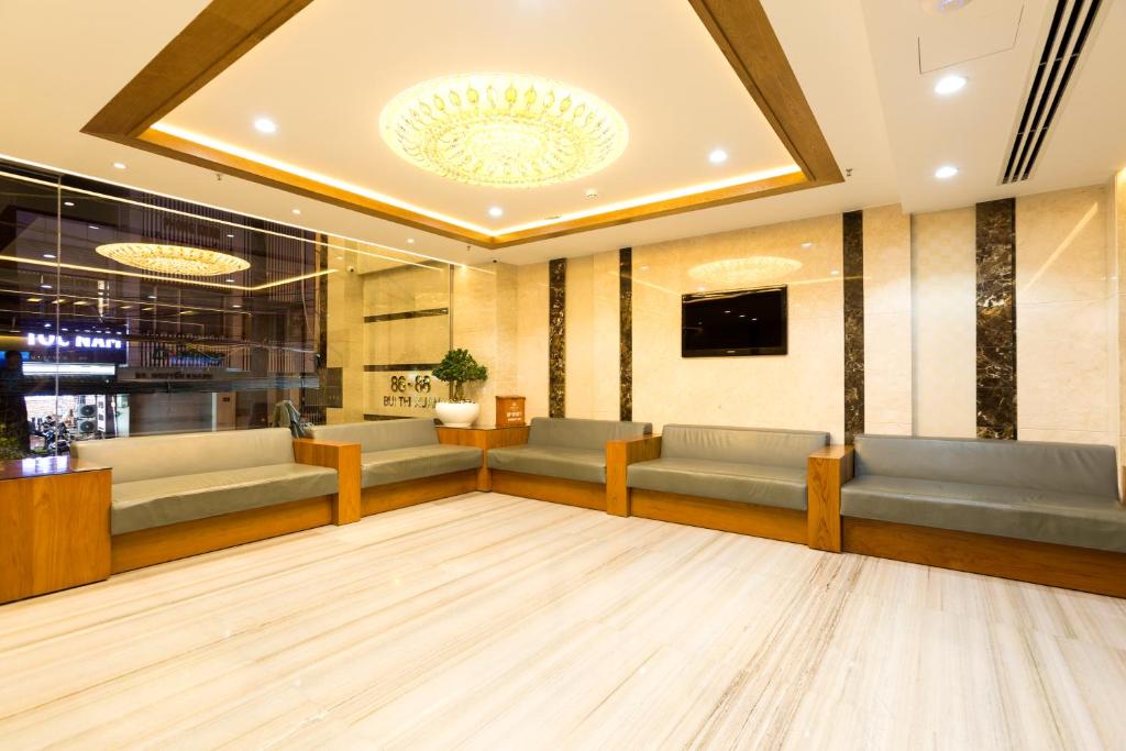 Queen Ann Hotel HCM — Ảnh 4